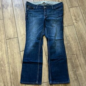 Ariat Arrow Mid Rise Bootcut Jean